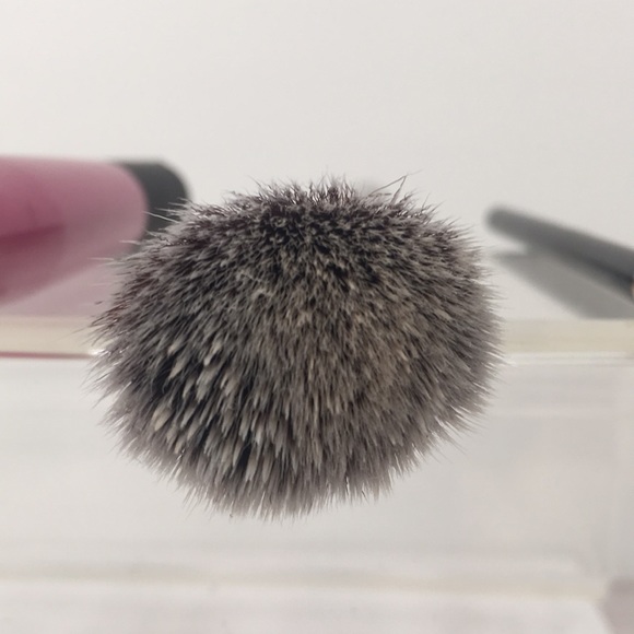 Makeup brushes 4 pack M.o.t.d & Real techniques - Picture 7 of 10